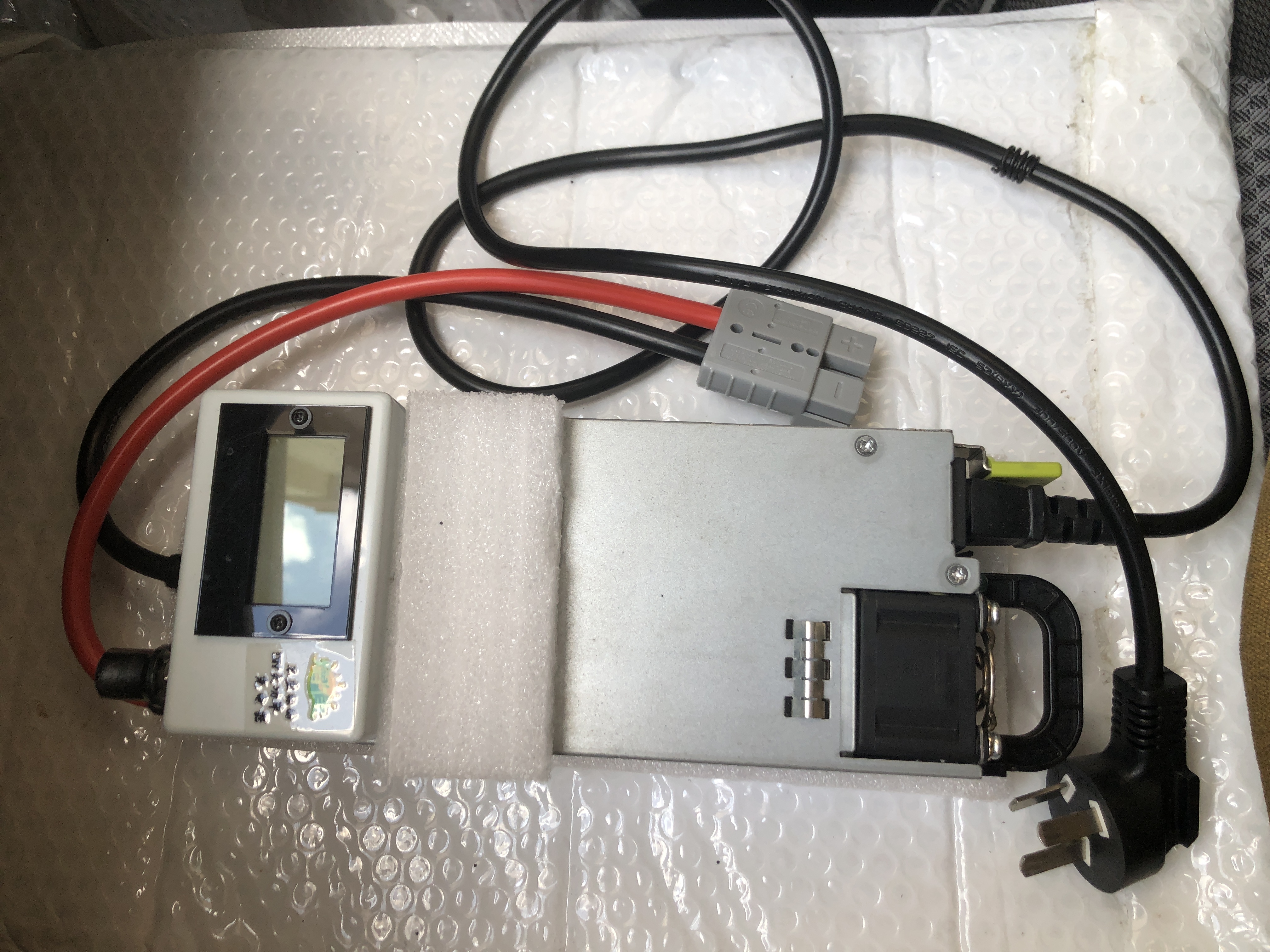 服务器电源充电器